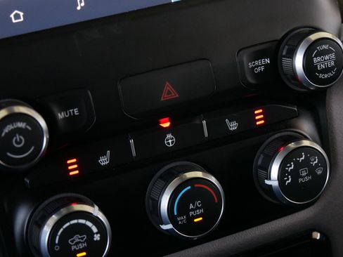 Used 2023 RAM 1500 Big Horn AWD/4WD image 20