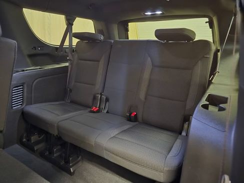 Used 2021 GMC Yukon XL SLE AWD/4WD image 31