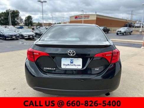 Used 2019 Toyota Corolla SE w/ Body Protection Package FWD image 3