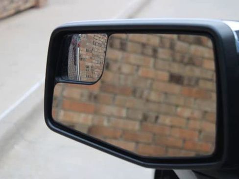 Used 2022 Chevrolet Silverado 1500 LT image 21