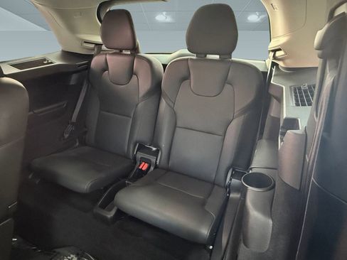 Used 2024 Volvo XC90 T8 Plus image 23