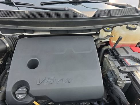 Used 2018 Chevrolet Traverse Premier AWD/4WD image 27