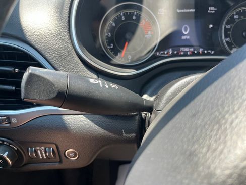 Used 2020 Jeep Cherokee Limited AWD/4WD image 15