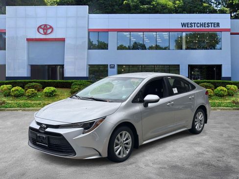 New 2026 Toyota Corolla LE image 4