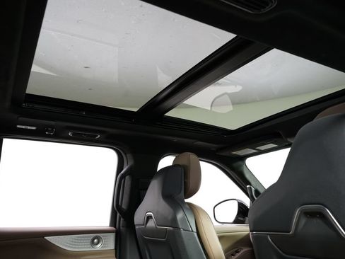 Used 2026 Lincoln Navigator Black Label AWD/4WD image 17