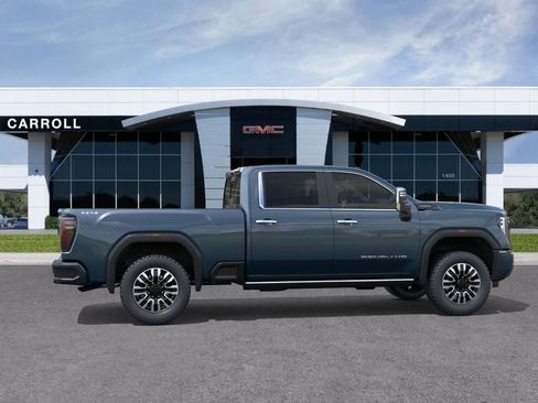 New 2026 GMC Sierra 2500 Denali Ultimate AWD/4WD image 5