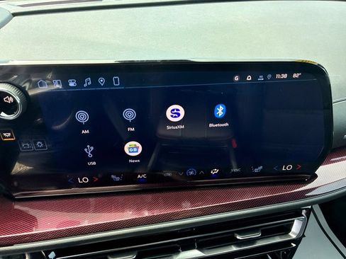 New 2026 Chevrolet Traverse Z71 AWD/4WD image 9