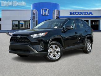 Used 2024 Toyota RAV4 XLE video 2