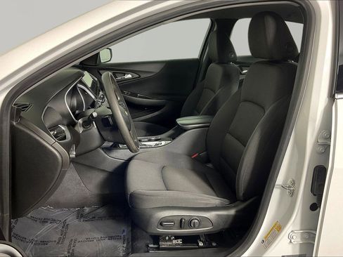 Used 2023 Chevrolet Malibu LT FWD image 20