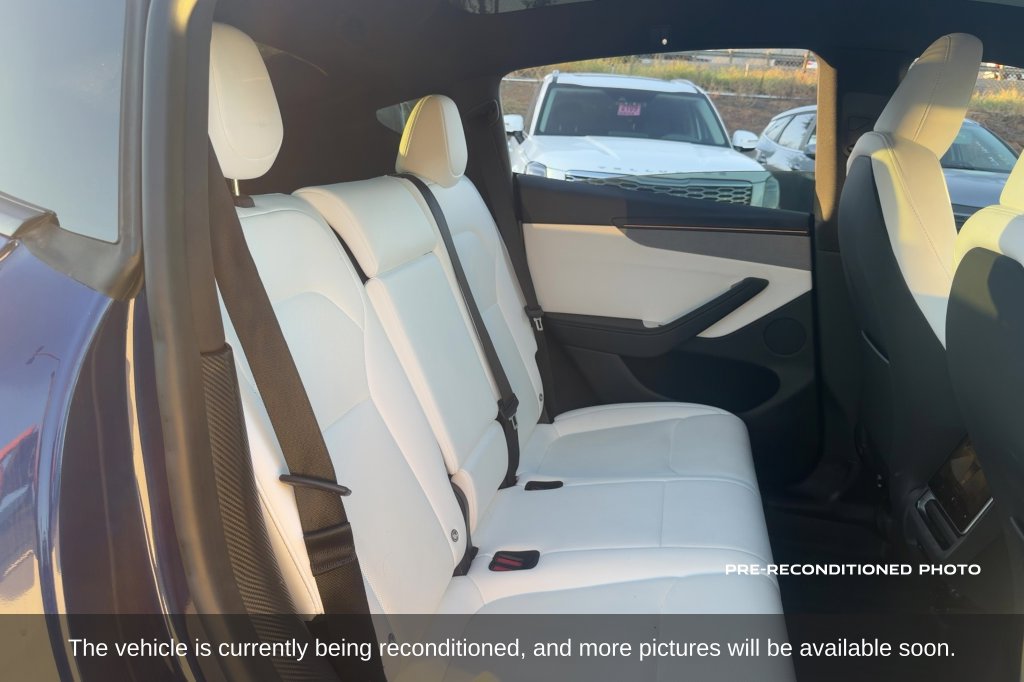 Used 2026 Tesla Model Y Long Range RWD image 13