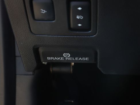 Used 2017 Ford F350 Lariat w/ Lariat Ultimate Package image 27