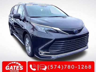 Used 2024 Toyota Sienna XLE