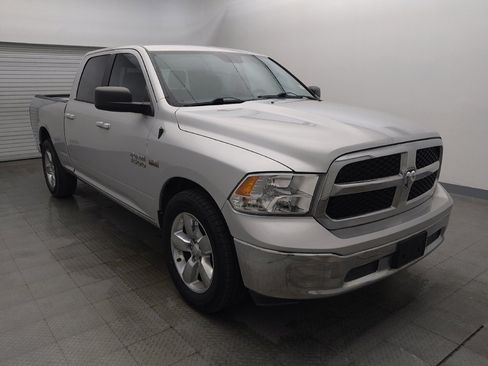 Used 2018 RAM 1500 Classic SLT RWD image 13