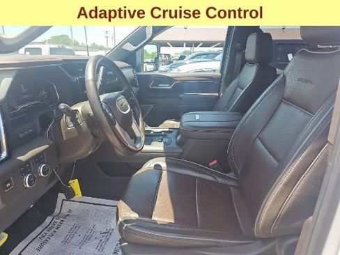 Used 2024 GMC Sierra 2500 Denali w/ Technology Package AWD/4WD image 10