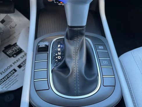 New 2026 Hyundai Kona SE image 16