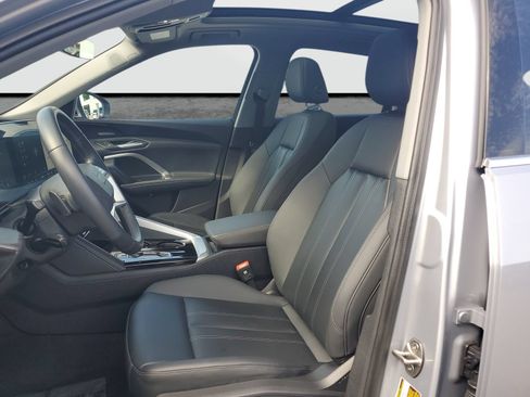 Used 2025 Audi Q5 Premium w/ Premium Plus AWD/4WD image 18