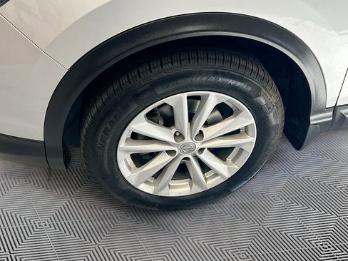 Used 2017 Nissan Rogue Sport S w/ S Appearance Package image 26