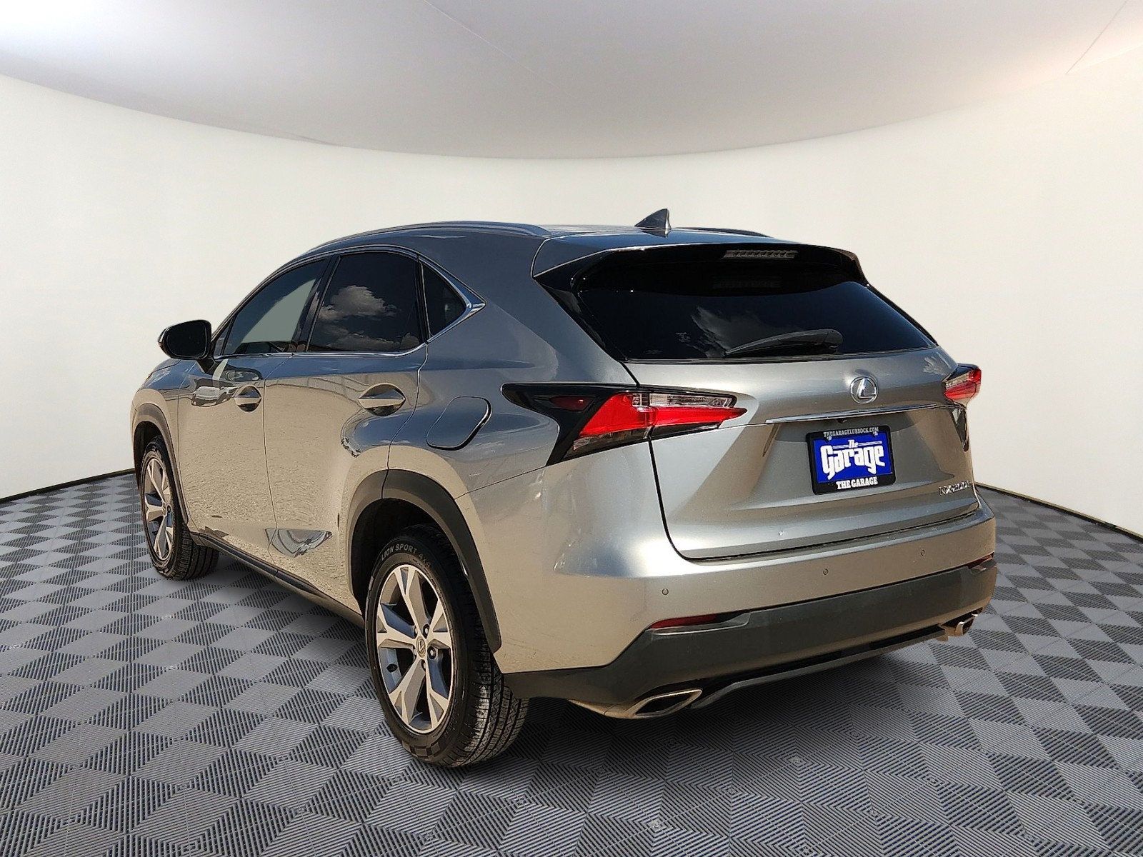 Used 2017 Lexus NX 200t FWD w/ Premium Package image 3