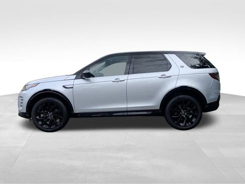 Certified 2025 Land Rover Discovery Sport Dynamic SE image 5
