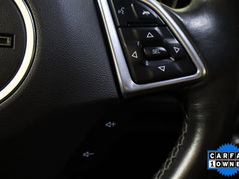 Certified 2022 Chevrolet Camaro LT w/ Technology Package image 28