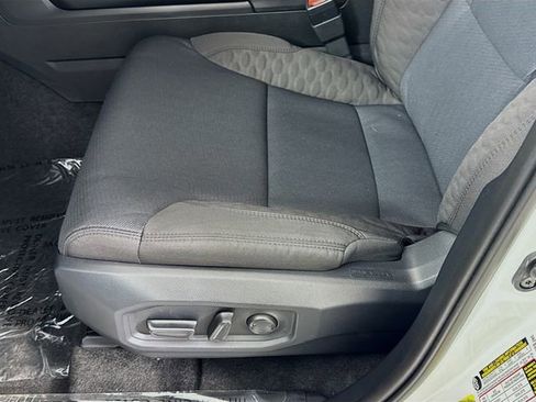 New 2026 Toyota Tundra SR5 AWD/4WD image 18