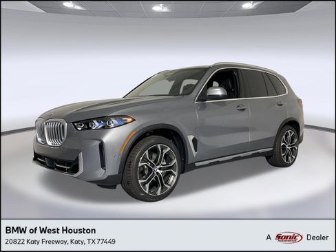 Used 2026 BMW X5 sDrive40i w/ Executive Package RWD image 1