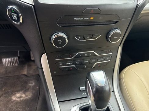 Used 2015 Ford Edge SEL w/ Equipment Group 201A image 12