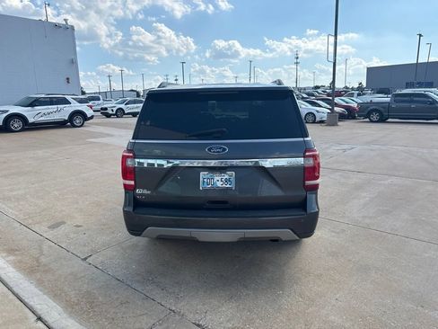 Used 2021 Ford Expedition Max XLT AWD/4WD image 5