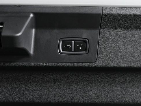 New 2025 Porsche Panamera 4 image 33