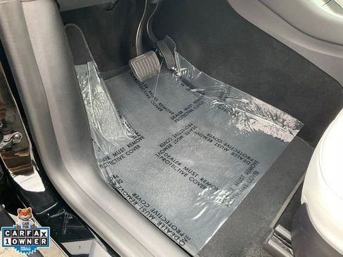 Used 2021 Tesla Model Y Long Range image 20