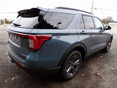 New 2026 Ford Explorer Active w/ Active Comfort Package image 4