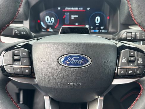 New 2026 Ford Explorer ST-Line w/ ST-Line Street Pack image 26