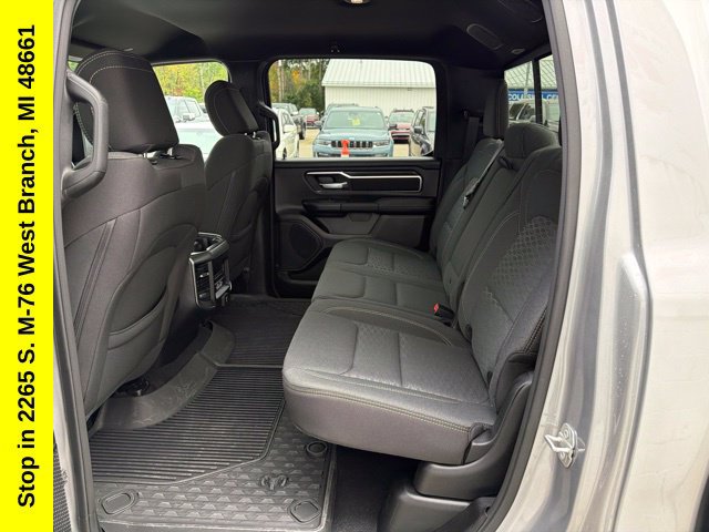 Used 2025 RAM 1500 Big Horn AWD/4WD image 17