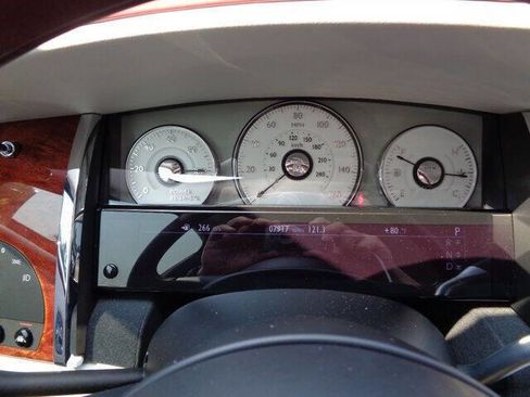 Used 2017 Rolls-Royce Ghost image 26