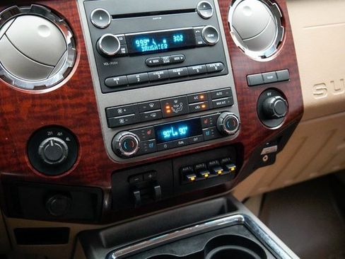 Used 2012 Ford F350 King Ranch w/ King Ranch w/Chrome Pkg image 29