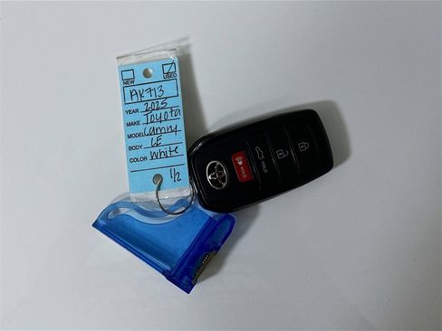 Used 2025 Toyota Camry LE image 34