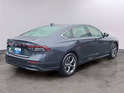 Certified 2023 Honda Accord EX image 4