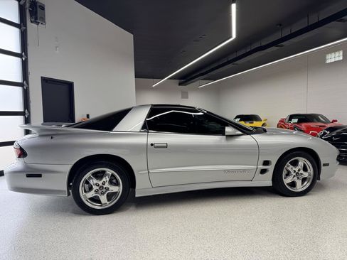 Used 2000 Pontiac Firebird Formula RWD image 15