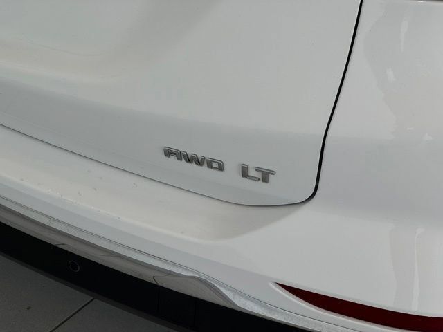 Used 2020 Chevrolet Equinox LT w/ Driver Convenience Package AWD/4WD image 44