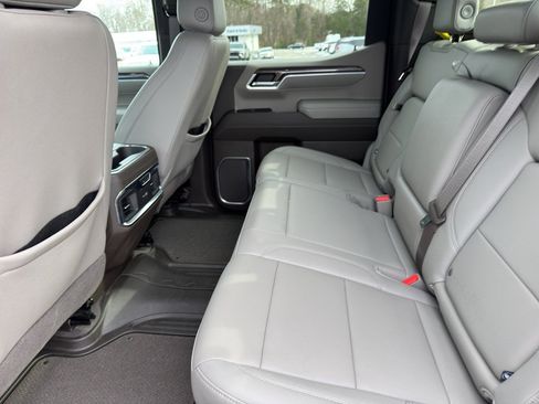 Used 2022 Chevrolet Silverado 1500 LTZ image 21