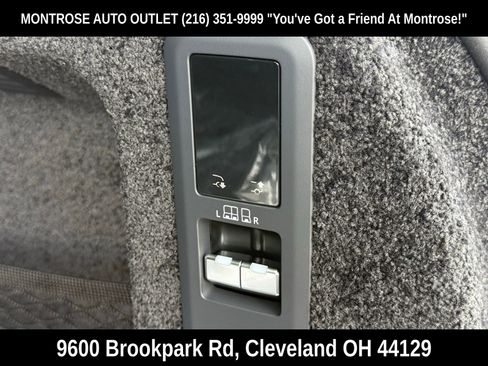 New 2025 Land Rover Range Rover SE image 39