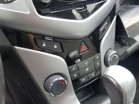 Used 2013 Chevrolet Cruze LT w/ All-Star Edition FWD image 16