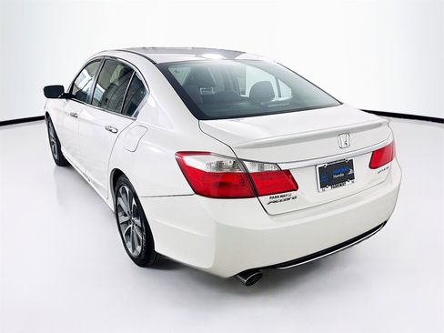 Used 2014 Honda Accord Sport image 5
