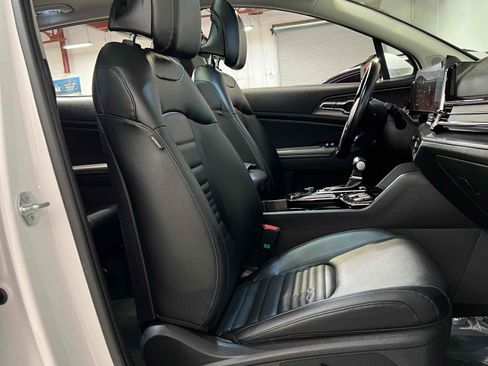 Used 2023 Kia Sportage SX FWD image 33