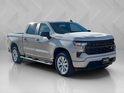 New 2026 Chevrolet Silverado 1500 Custom image 3
