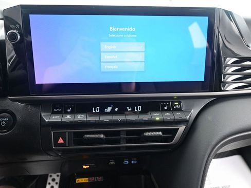 Used 2025 Toyota Camry XSE image 19