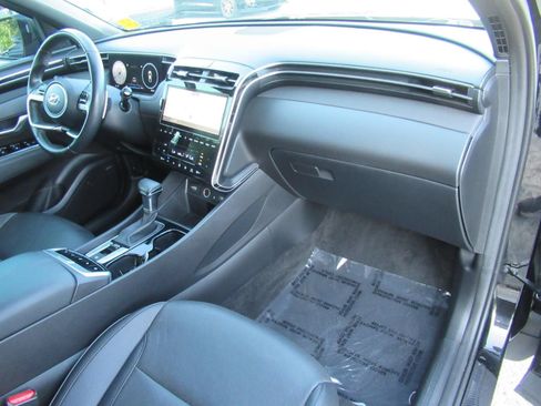 Used 2022 Hyundai Santa Cruz Limited AWD/4WD image 11