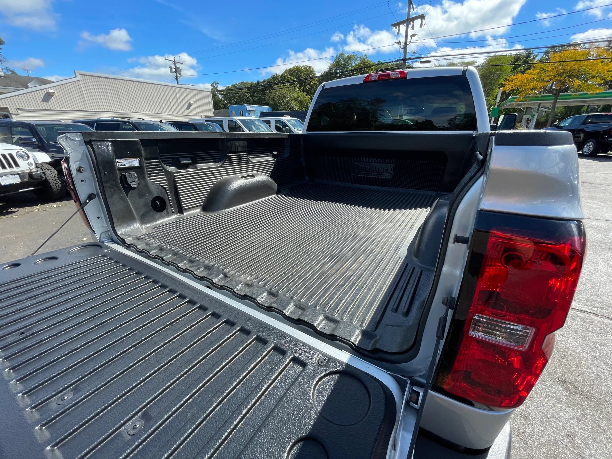 Used 2017 Chevrolet Silverado 2500 LT w/ All Star Edition AWD/4WD image 29