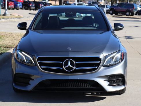 Used 2019 Mercedes-Benz E 450 4MATIC Sedan w/ Premium Package image 3