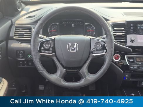 Used 2024 Honda Passport Black Edition image 28